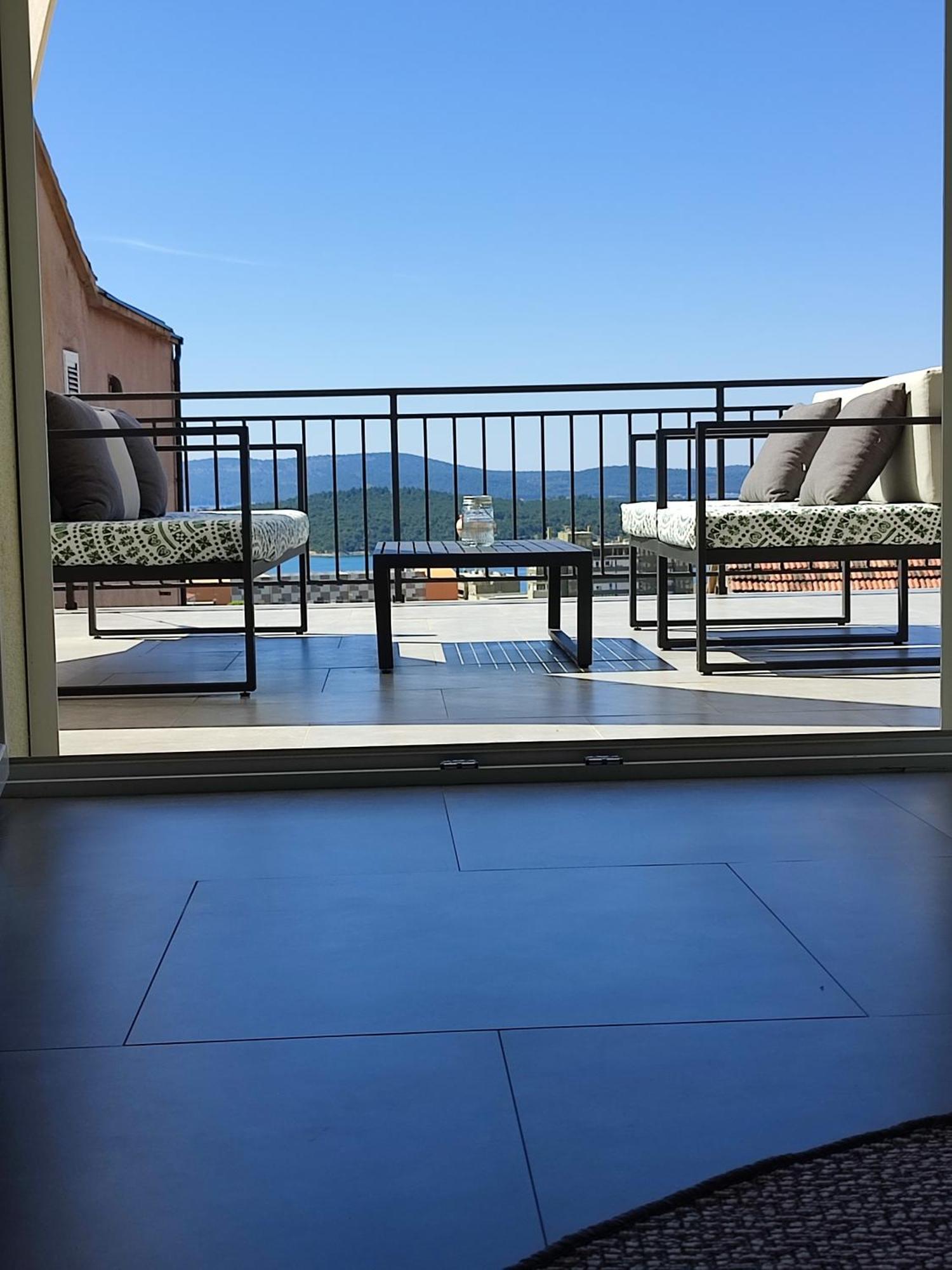 Eleven Appartement Šibenik Buitenkant foto